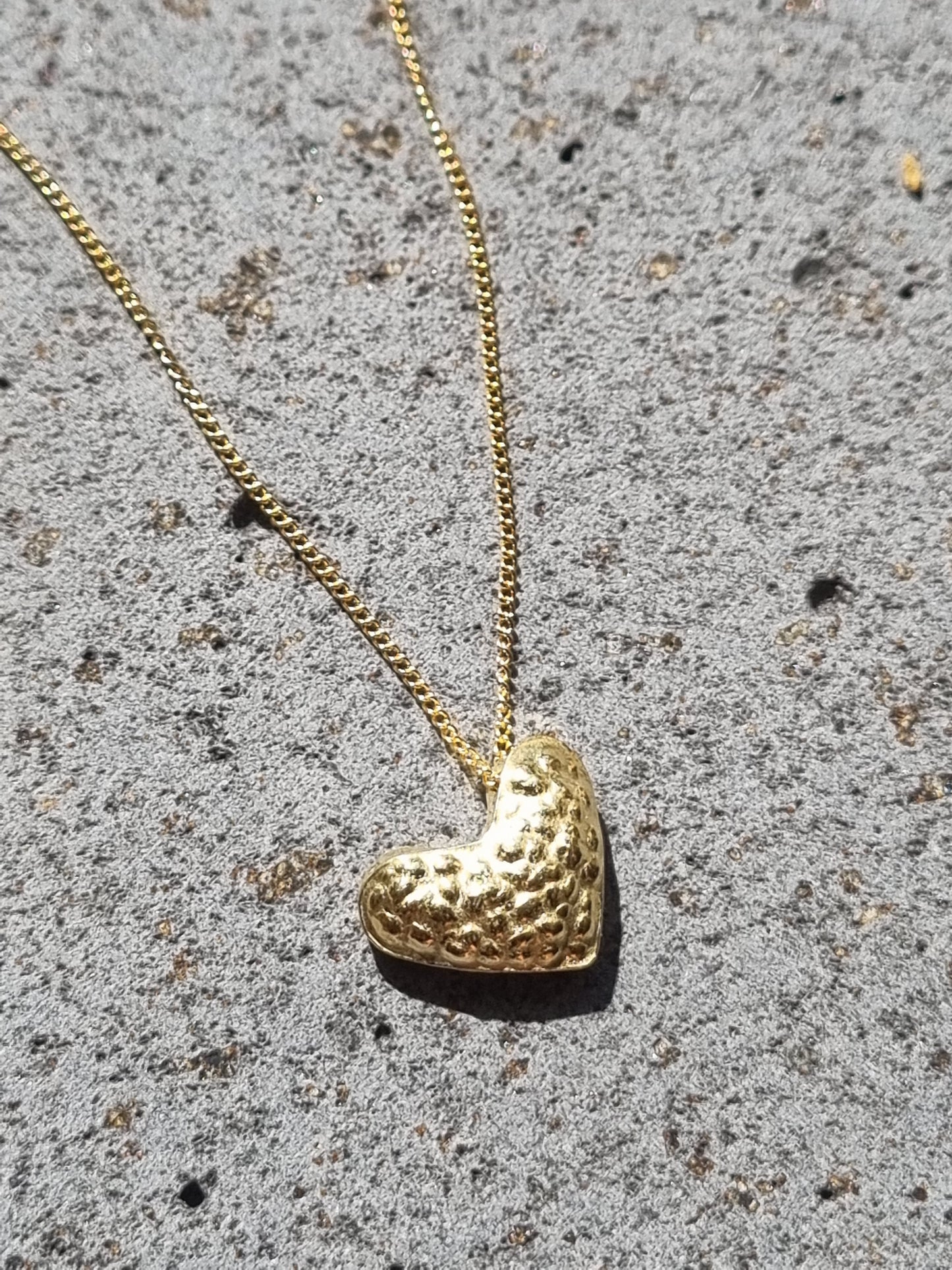 שרשרת לב מרוקע