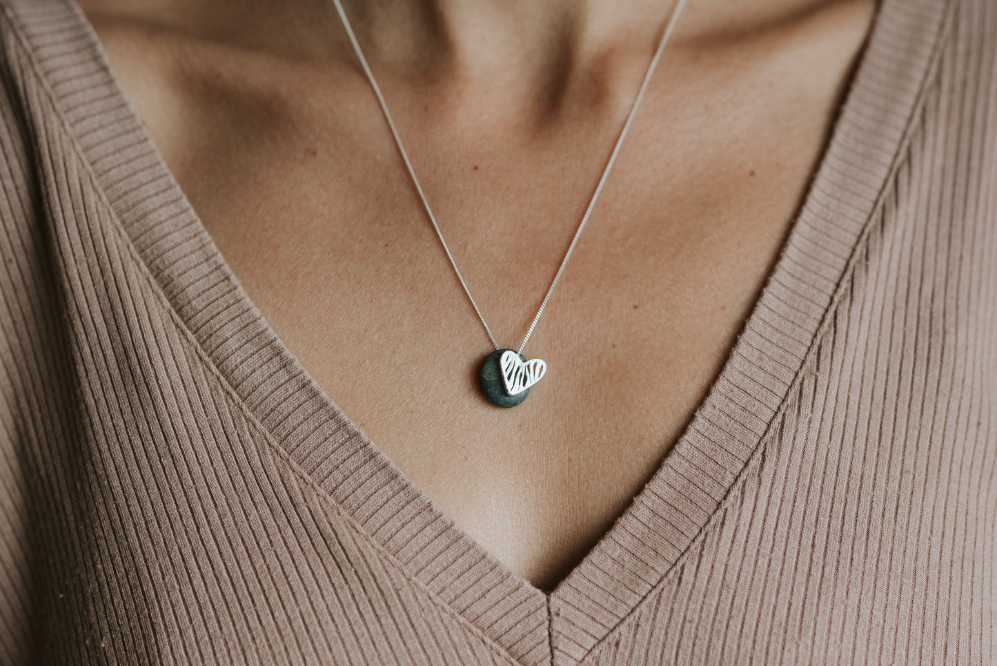 שרשרת לב פסים