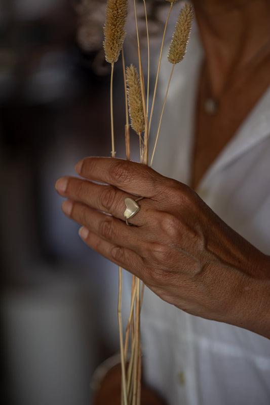 טבעת לב מלאה