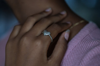 טבעת לב מרוקע