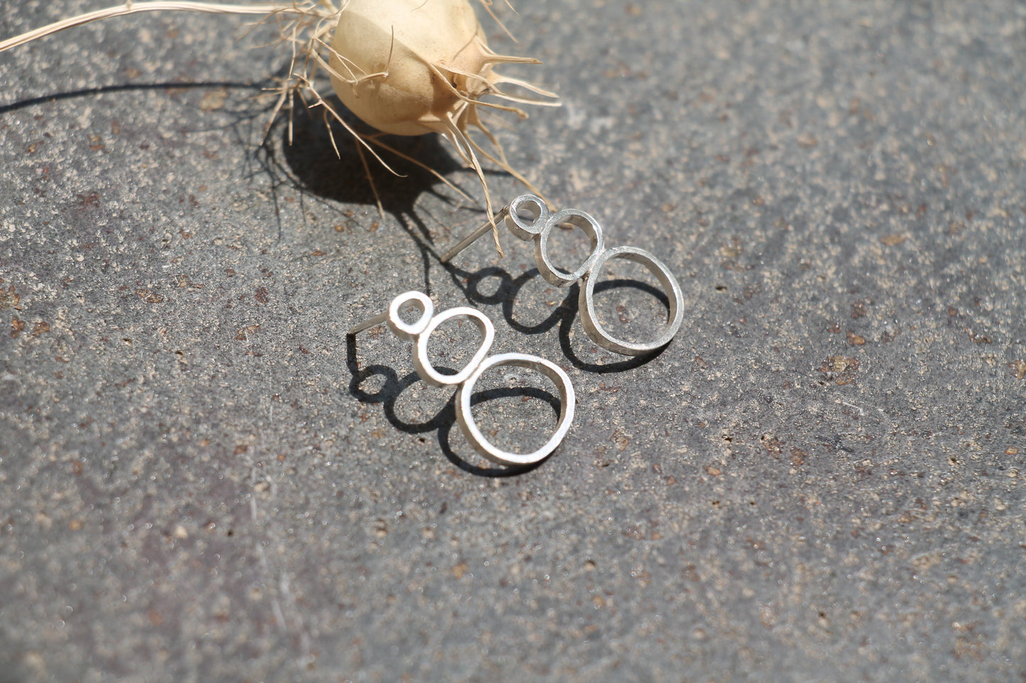 עגילי רוג'ום